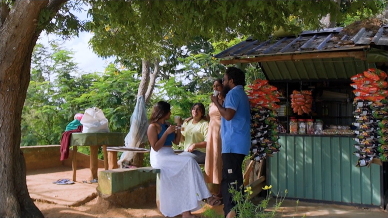 හිච්චි ගොවියත් එක්ක කතරගමට 🚜👨🏻‍🌾 - Tangalle trip 🏝️