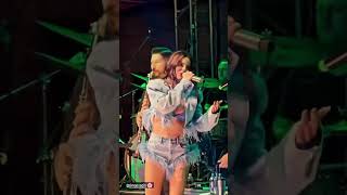 Simge Sağın, Alaçatı Sahnesine I Tarzı Ve Danslarıyla Damga Vurdu.. Ğın