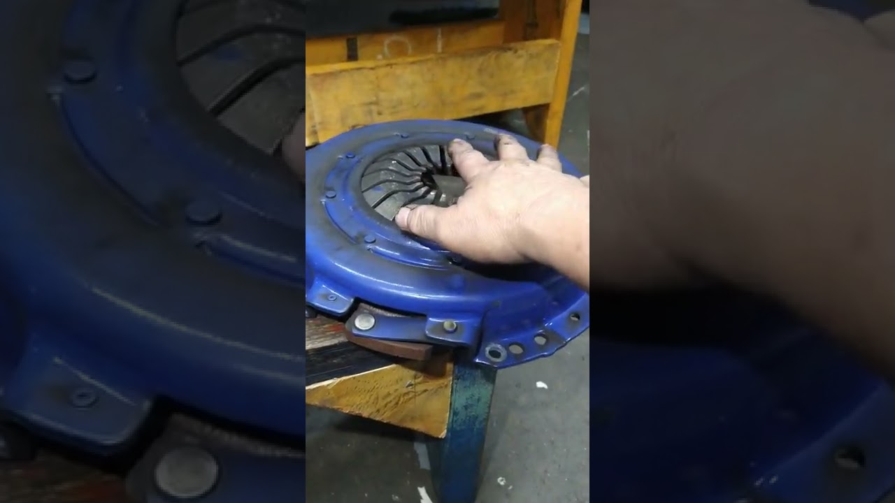 2012 Ford mustang gt clutch replacement     