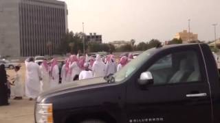 إعتصام أهالي السجناء أمام الداخلية 6/9/1433
