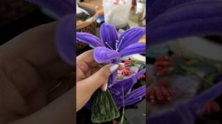 Handmade pipe cleaner flower 🌸🌻…#flowers #handmade #shortsfeed #shortvideo #shorts #youtubeshorts