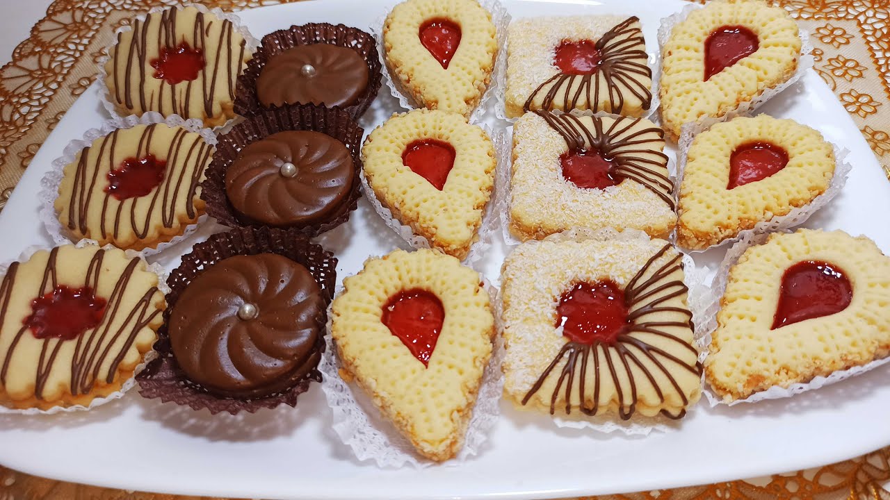 حلويات العيد / بعجينة واحدة 4 اشكال مختلفة من الحلوى مع كل اسرار  نجاح العجينة