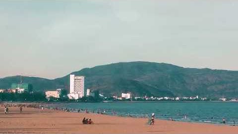 Salesman | Ngày sale không số, ngắm tàu trên cảng Qui Nhơn, chiều trên biển