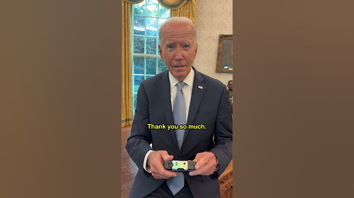 Giving President Biden a disposable camera #lifeonfilm #disposablecamera