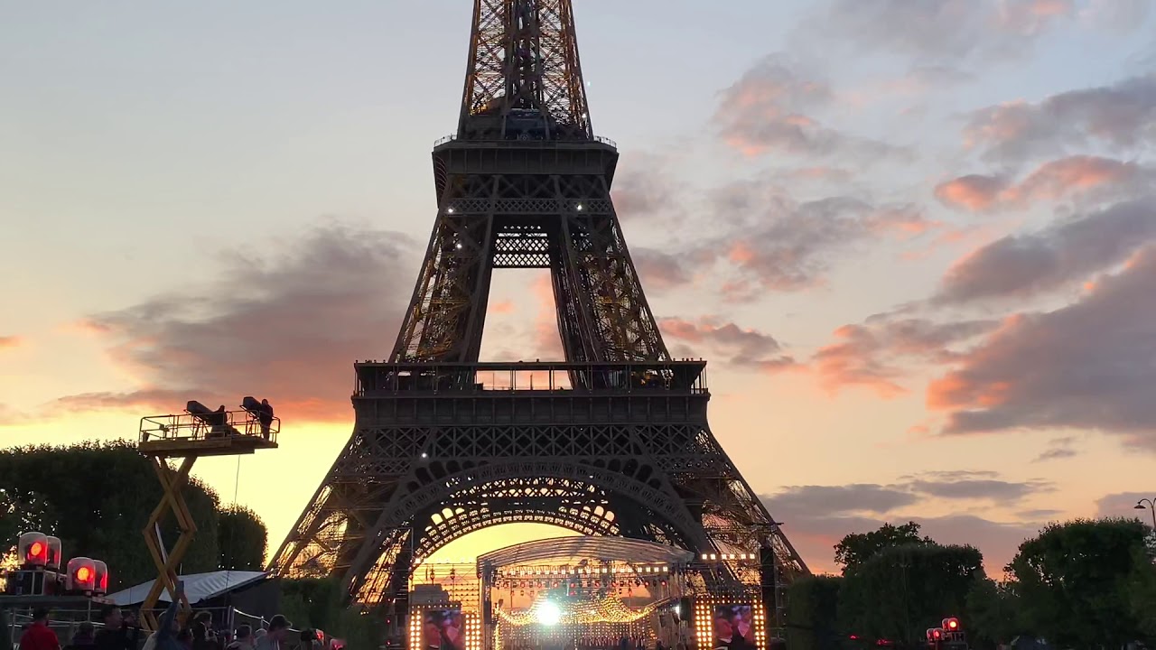 visite de la tour eiffel youtube