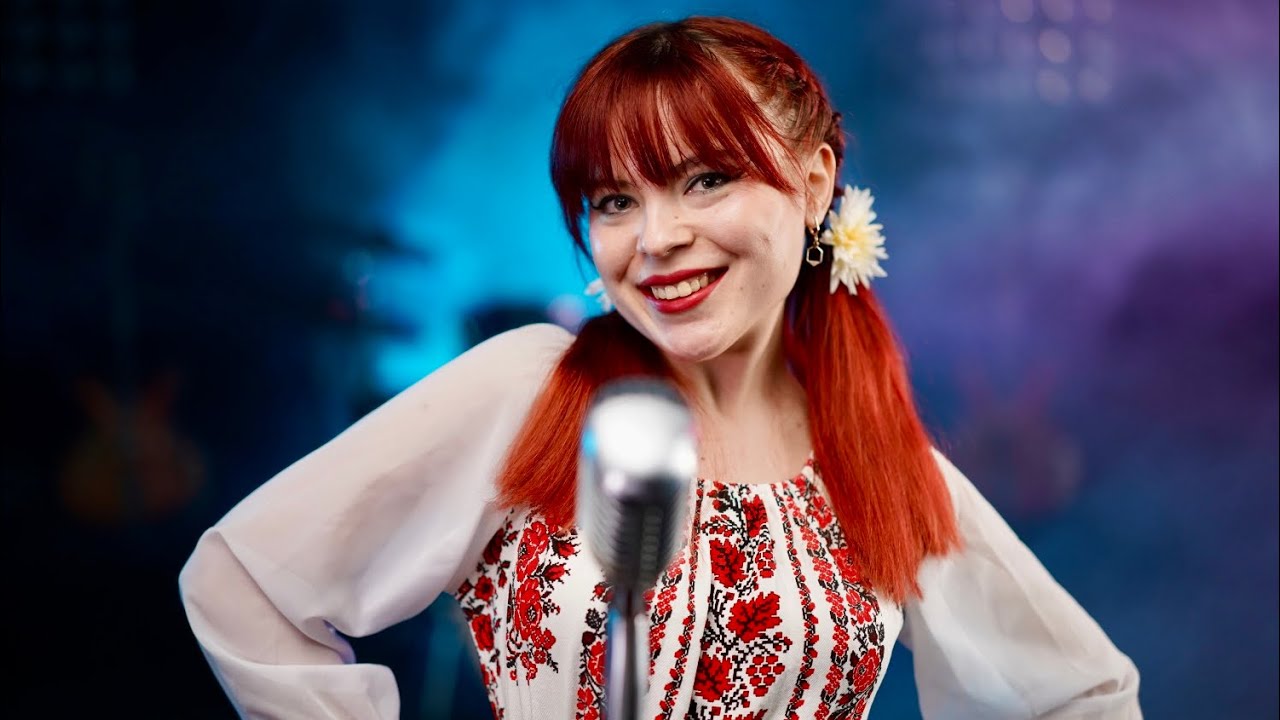 Măritată nu-i uşor - Mihaela Gurău (by Andreea Munteanu)