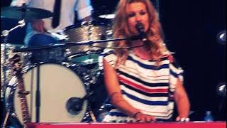 PERNILLA ANDERSSON & DREGEN 'Jag o min far' (Live @ Peace and Love 2010)