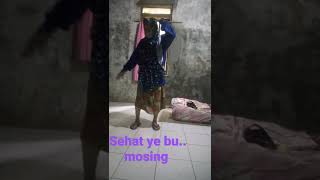 ibu gua lagi mosing... sehat ye Bu... @gatotdrumer