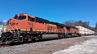 Super Aggressive NS #283 Leaders! Beastly DUOs BNSF #7928 & #3833