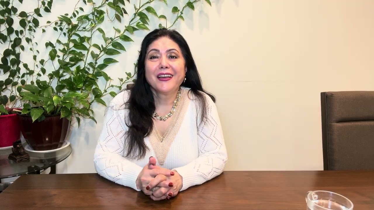 این قدر ناز نکنید دخترای دم بخت 😉 شوی کنید وگر نه دیر میشه 🤗