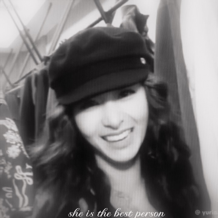 happy yunjin day. i love her beyond words - @y‪@yunjinsfawnesqz