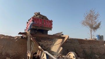 PLAYING with GIANT Rocks!ASMR Rock Quarry CRUSHING Operations-primary Jaw Crusher in Action.