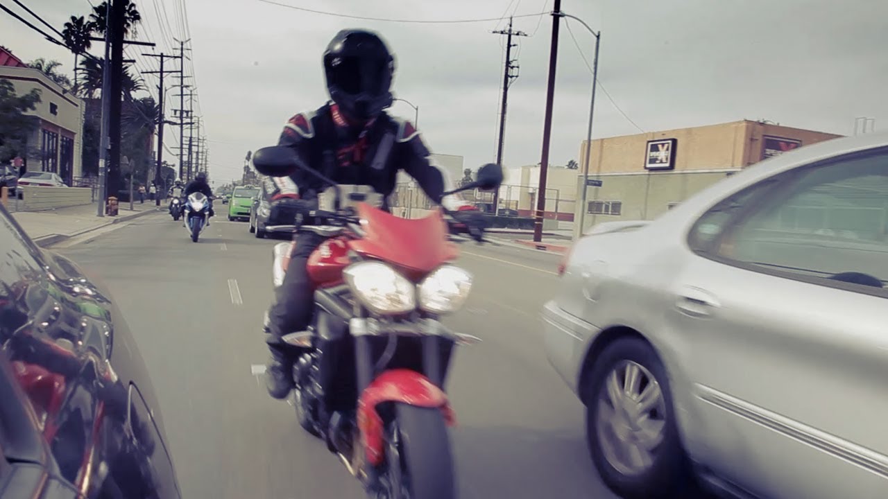 How And Why Motorcycle Lane Splitting Is Safe And Good RideApart How And Why Motorcycle Lane Splitting Is Safe And Good RideApart