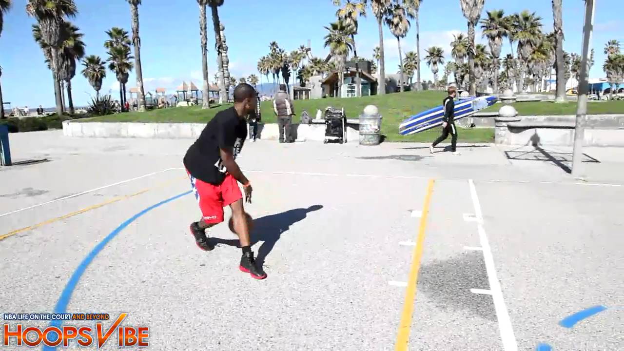 Streetball Moves: Stiff Leg