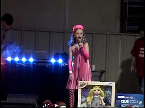 Heather Martin as "Elle Woods" singing Get Rhythm