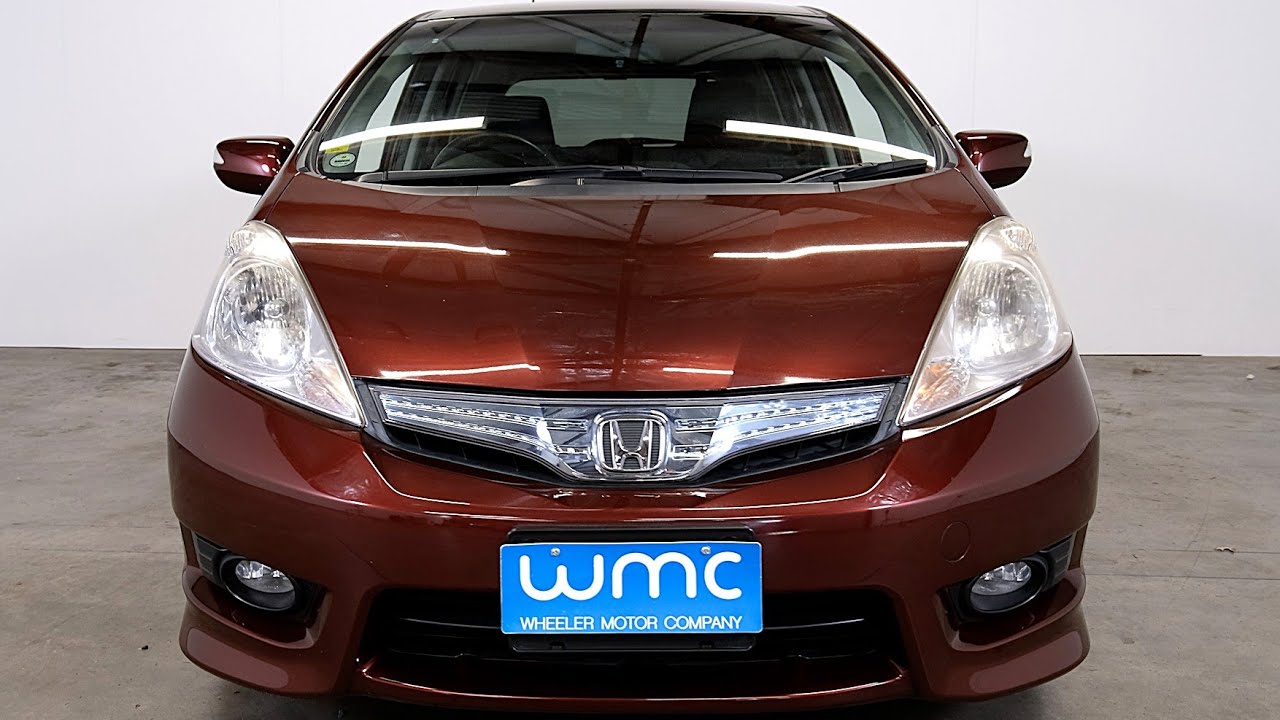 2012 Honda Fit Shuttle Hybrid 'Fine Line' - YouTube