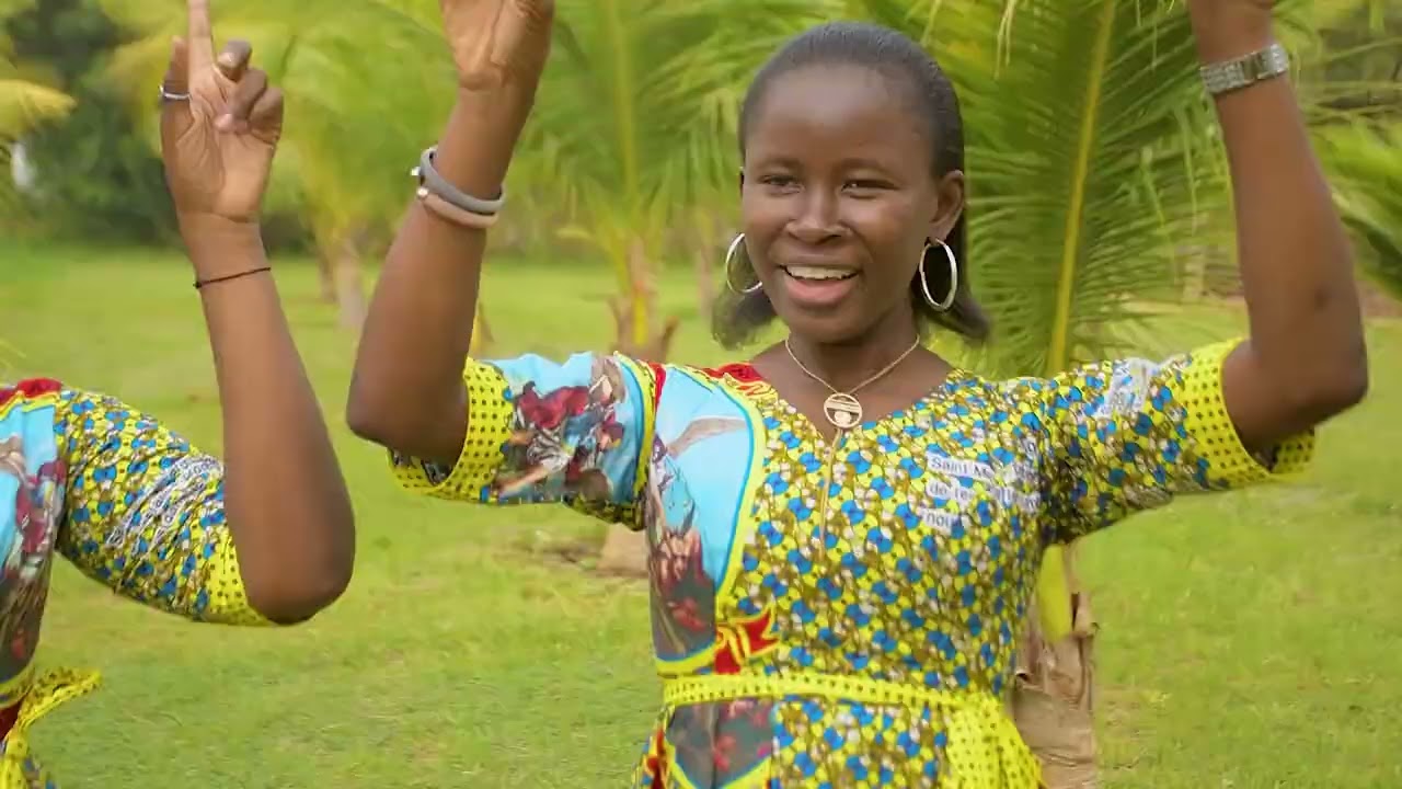 Je rends grâce - Chorale Saint Michel de Kologh-Naaba