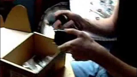 JVC Everio GZ-HM35BUS HD Camcorder Unboxing!