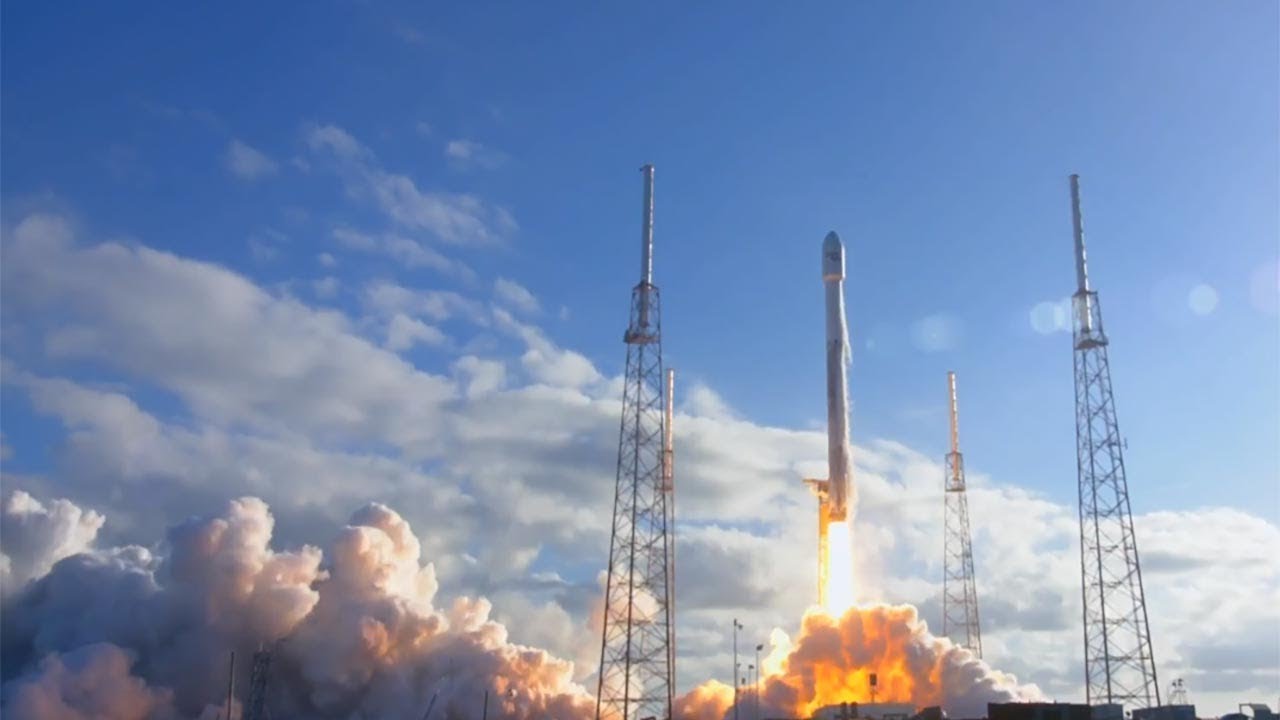 SpaceX successfully launches GovSat-1 into orbit