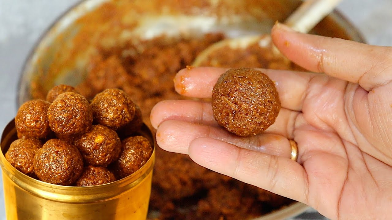 బెల్లం కొబ్బరి ఉండలు పాకం పట్టకుండా ఈజీగా ఇలా చేసేయండి😋 Kobbari Laddu In Telugu👌 Coconut Laddu