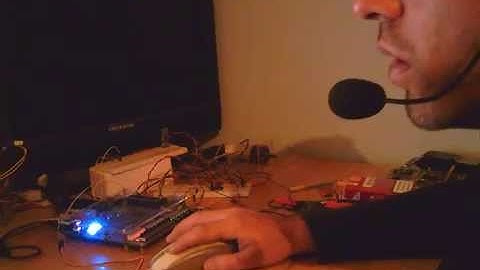 DE1 FPGA Servo motor controller using Voice Commands