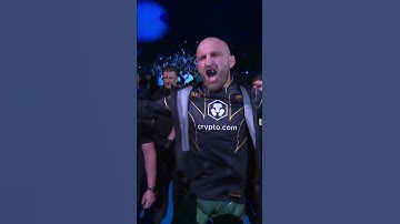 Does Alexander Volkanovski have the best walkout? 🤔 #ufc314