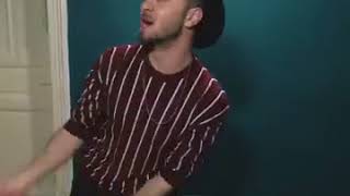 Can Yüce - Aklim Gi̇der Aklina (30 Mi̇lyon Kutlamasi)