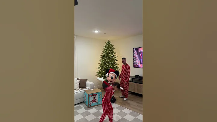 Next up: decorating the Christmas tree! Can you guess the theme? #christmastree #singledad