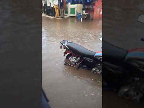 Mvua Kubwa Yasababisha Mafuliko Jijini Mbeya Kata Ya Nzovwe 