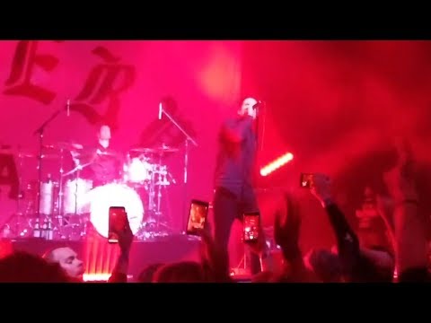 The Amity Affliction Vocalist Goes Off On Man In Trump Jersey