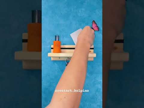 Ключница с полкой