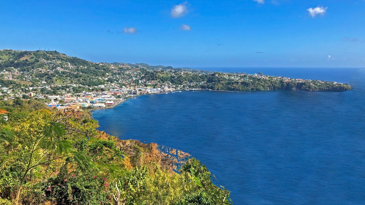 🔴🅻🅸🆅🅴🔴St Vincent and the Grenadines🏝️Caribbean Sea🌊Kingstown Port Panorama⛵Live Webcam Adventure🚢