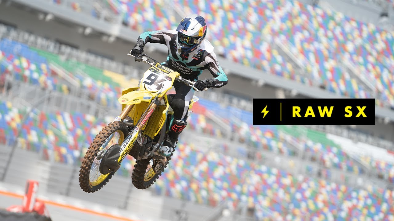 450 Class Free Practice Action From The 2023 Daytona Supercross RAW