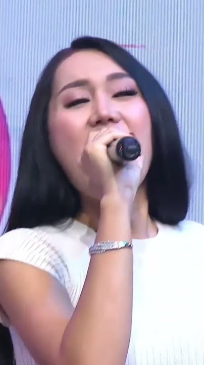 gara gara mic mati lucinta luna keluar suara aslinya