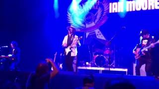 Ian Moore - How Does It Feel - Gas Monkey Live