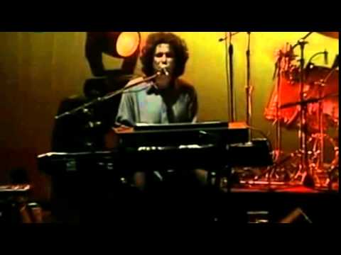 ANDRES CALAMARO  - Pasemos A Otro Tema (En Vivo)