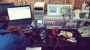 أثناء التدريب على جهاز mst 9000 للأخ المهندس ياسر عبدالقادر الحضرمي من اليمن