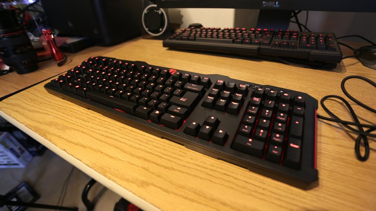 pc remote Thermaltake MEKA G-UNIT Illuminated Mechanical Gaming Keyboard Unboxing & First Look