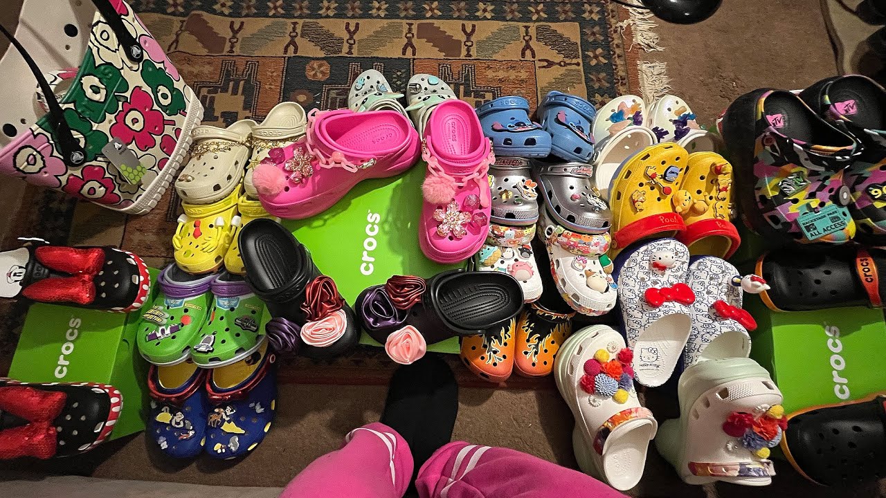 Character Crocs Speciality Crocs Exclusive Crocs Collection 