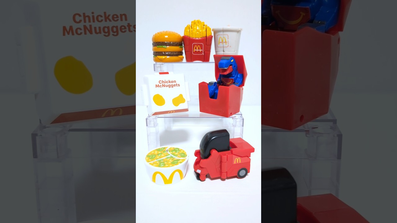 The transforming Happy Meal is amazing! #McDonalds #Happymeal