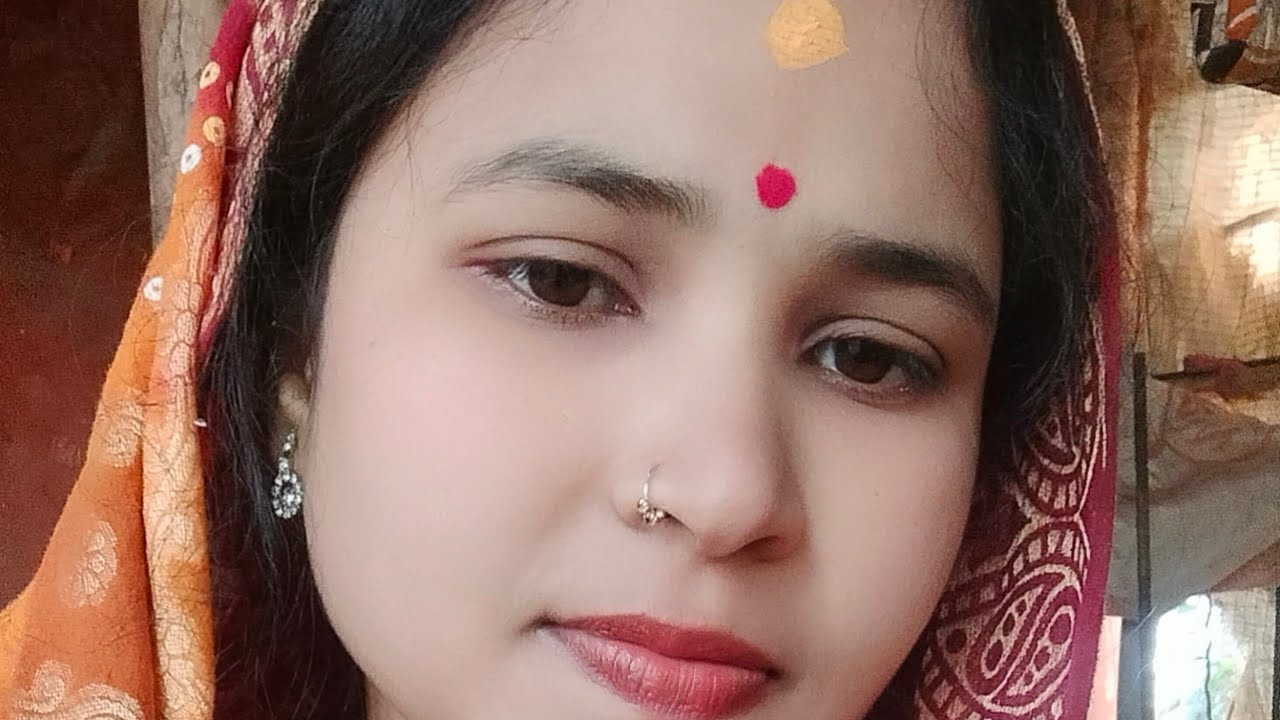 @damayantiblogs is live