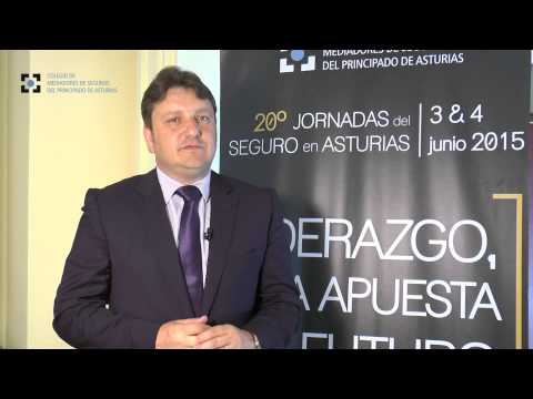 Video de Mago More confirmando asistencia al 50 Aniversario del Colegio de  Mediadores Seguros de Asturias.