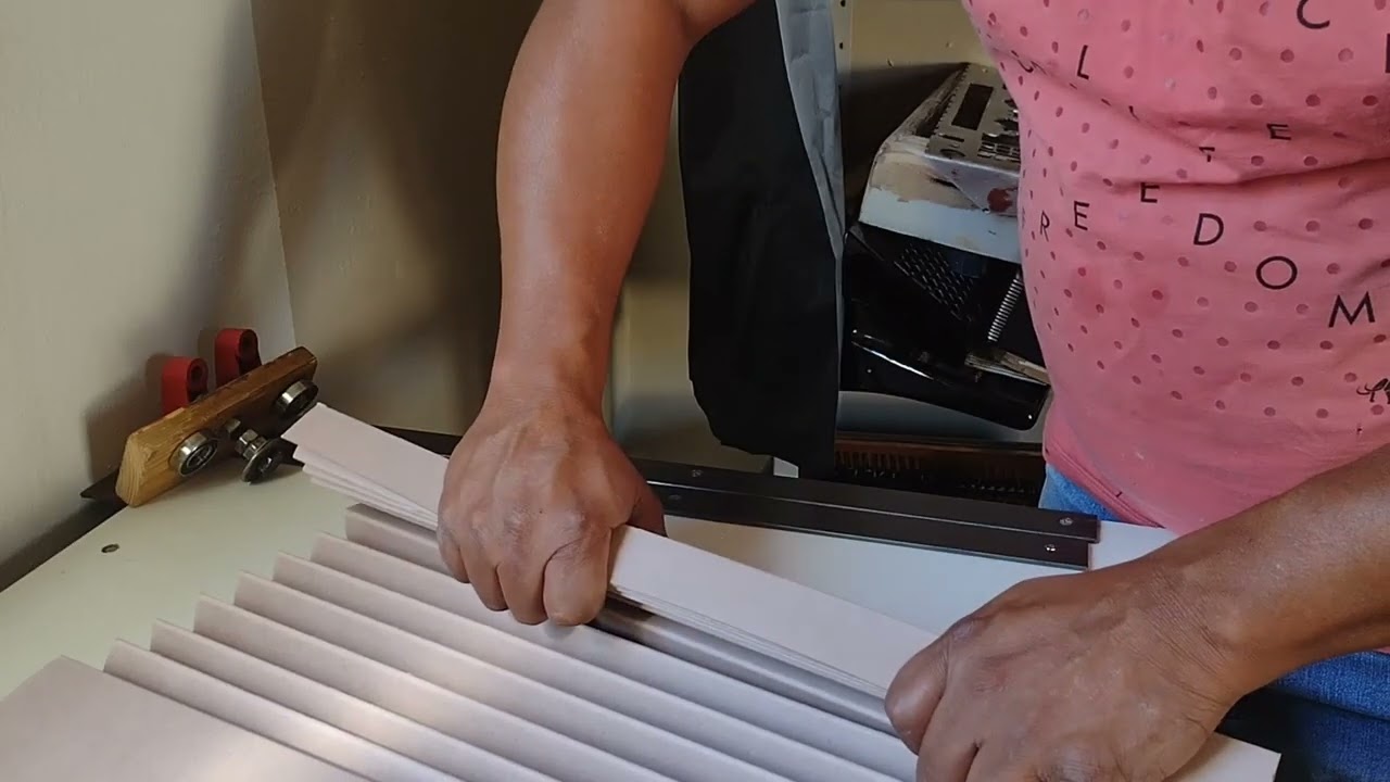 Como dobrar fole de acordeon de maneira facil!