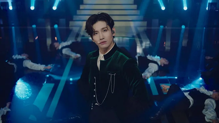 MAX CHANGMIN  'Fever' Stage Video