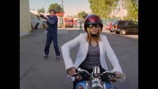 Scrubs: JD tries scooter blading.