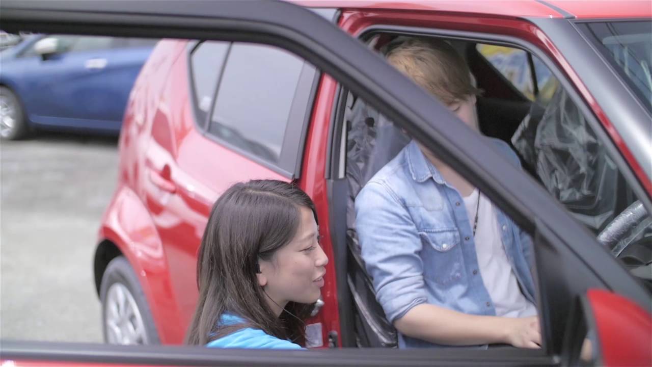 コンパクトカー未使用車アクア Youtube