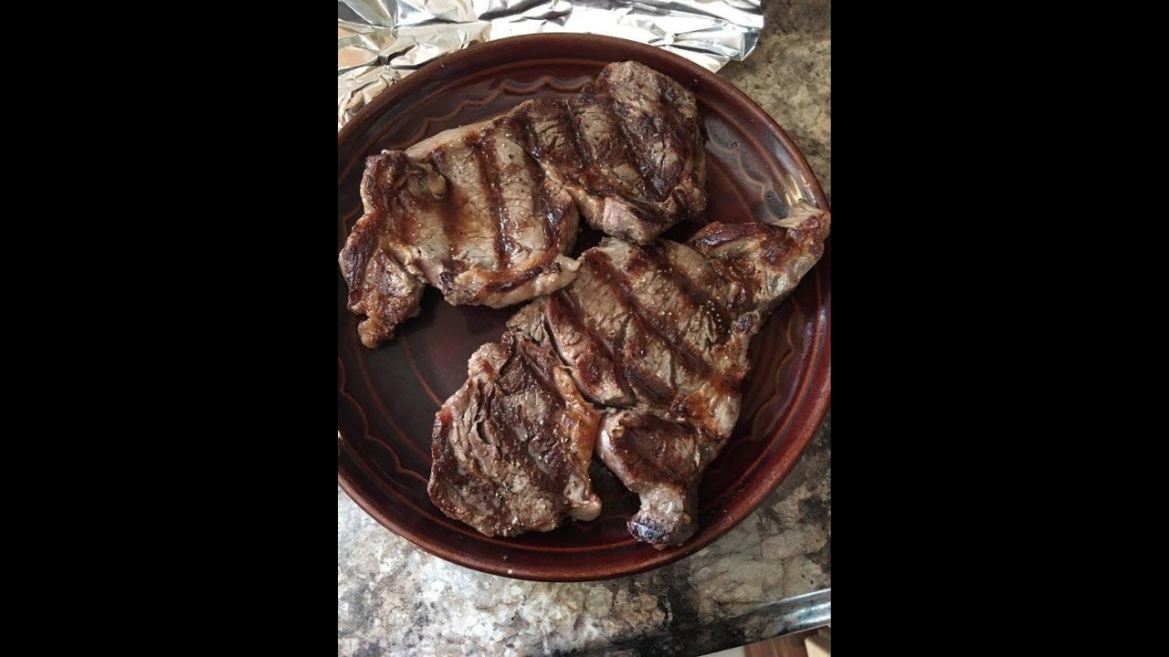 Cooking a FAT RIB EYE steak on my Philips Smokeless Indoor Grill 