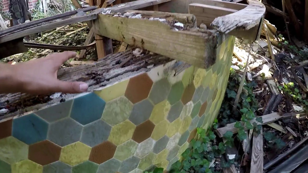 Exploring Abandoned Cafe And More Forgotten Americana