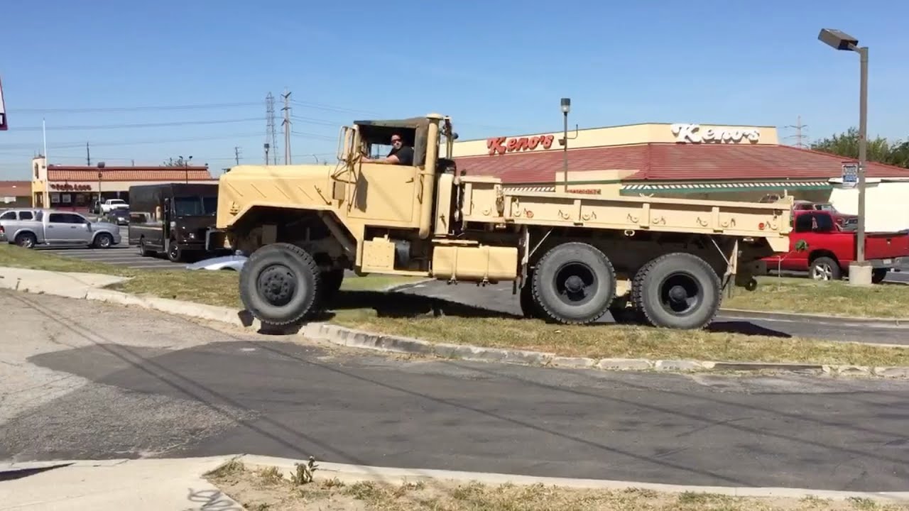 1986 M923 5 Ton 6x6 military cargo truck