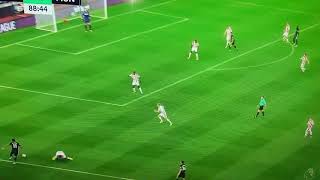 Martial From Man United Dribbling The Oponent